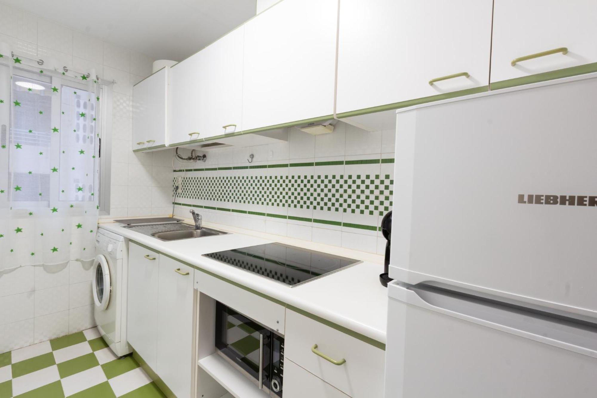 Menabrea Holiday House Near The Beach And Airport Santa Pola Esterno foto