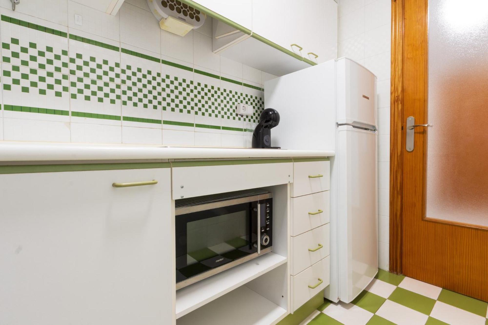 Menabrea Holiday House Near The Beach And Airport Santa Pola Esterno foto