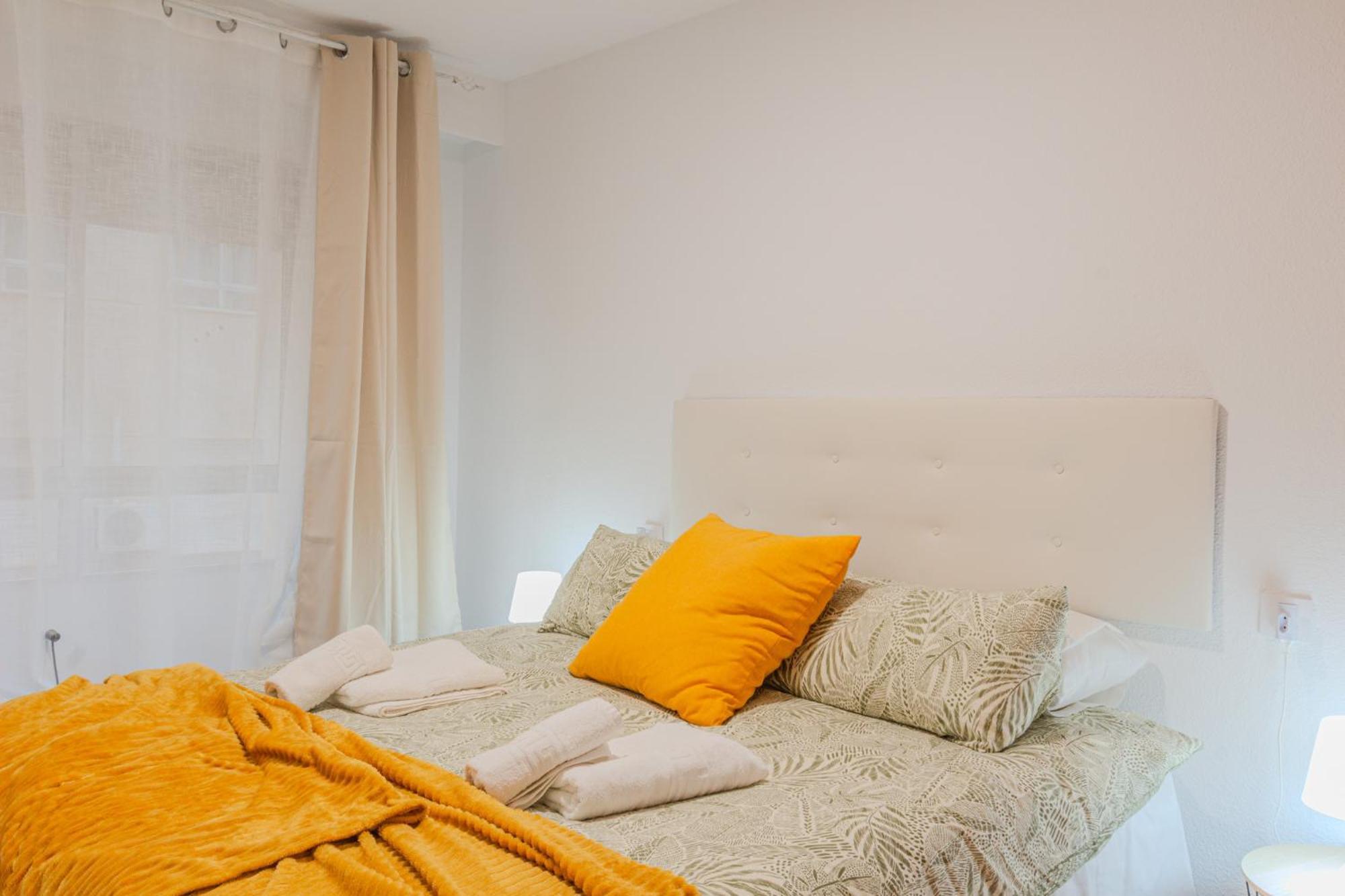 Menabrea Holiday House Near The Beach And Airport Santa Pola Esterno foto